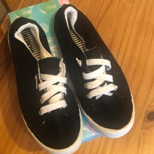 Soda Black Women’s Shoes 8